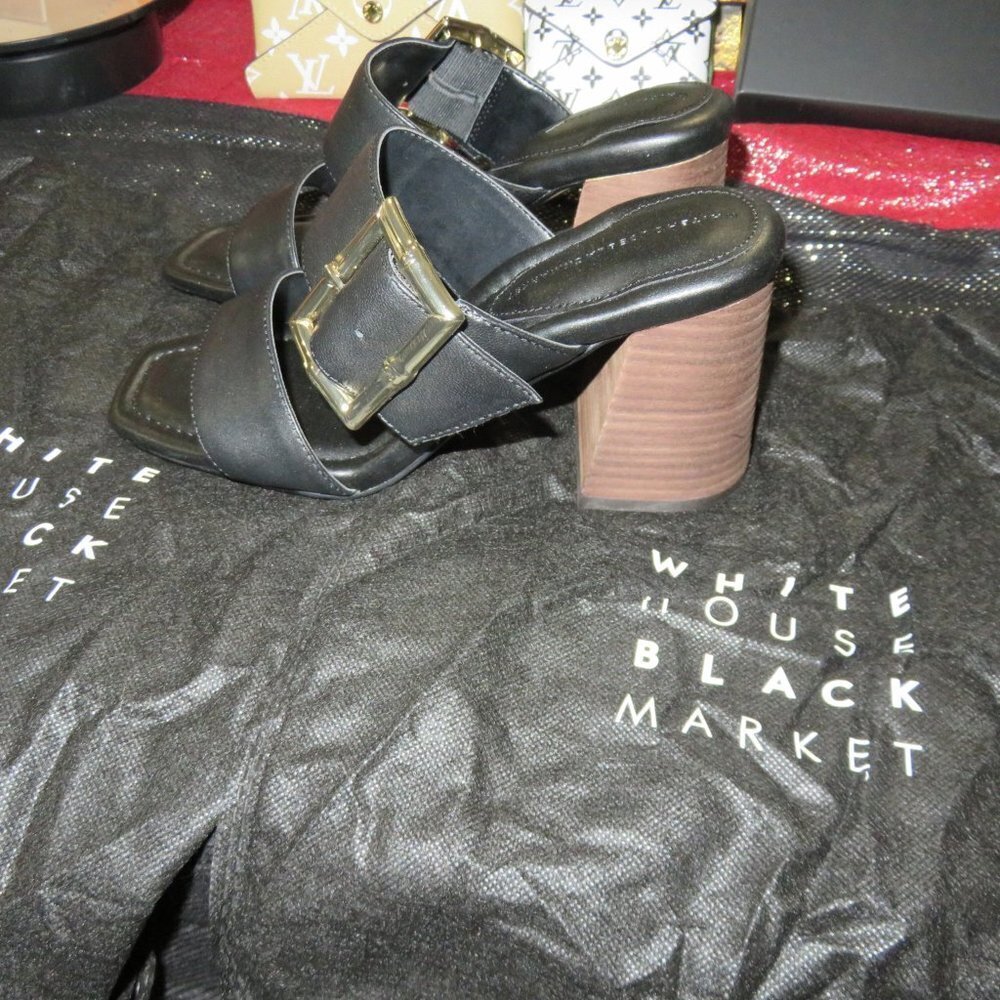 White House Black Market Bamboo Buckle Leather Mid-Heel Sandal size 7 Black NWT